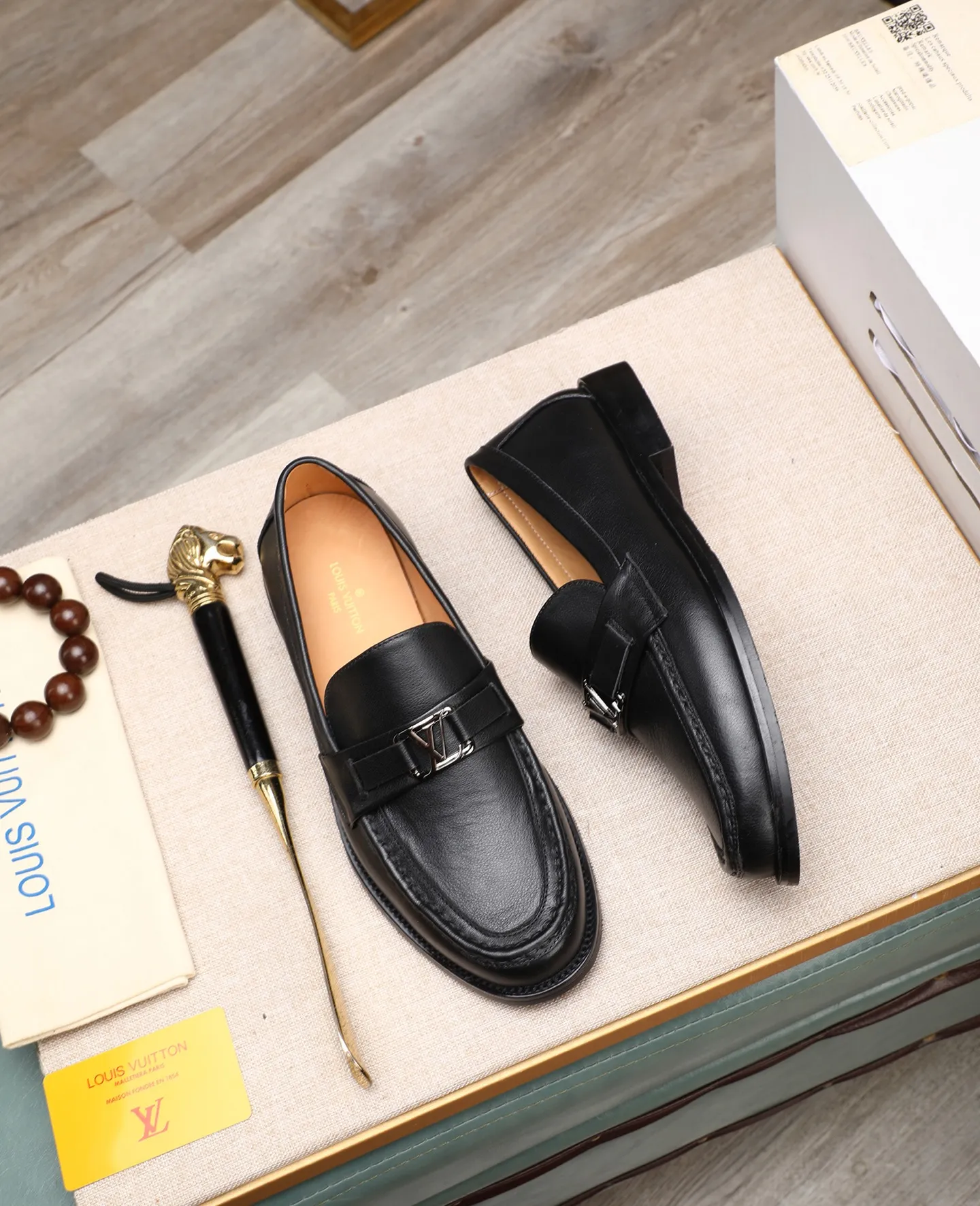 Men's shoes 💰480 📛📛(Niuli) high-end [LOUIS VUITTON】Louis Vuitton official website synchronizes new products👟Milan fashion catwalk style🇰🇾🇰🇾LV house logo, celebrity style, a must-have for fashionistas⚠️First-layer calfskin➕Cowhide lining➕Official website original original outsole👞Number 38-44